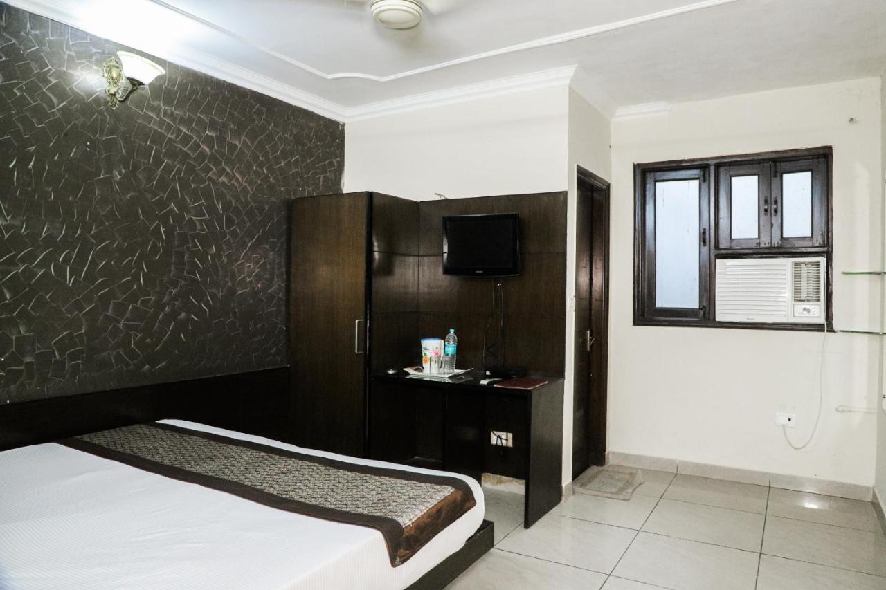 Hotel Centra Inn New Delhi Eksteriør billede