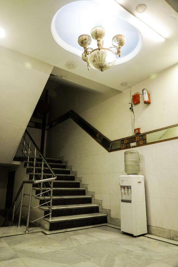 Hotel Centra Inn New Delhi Eksteriør billede